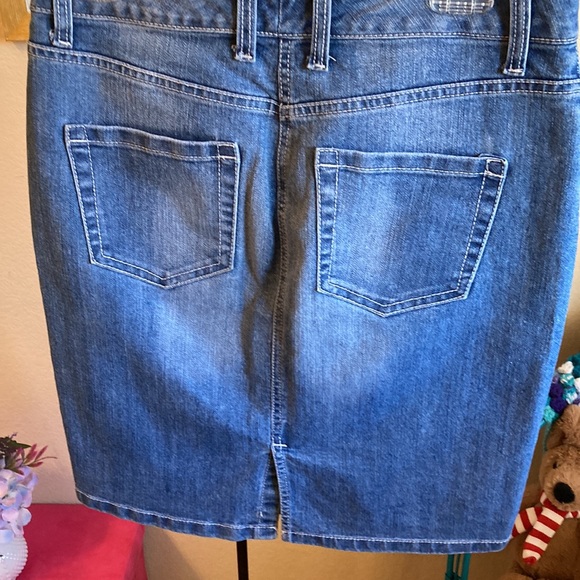 Nine West Vintage America Collection Denim Skirt Made in Indonesia Size 28/6 - Picture 5 of 8